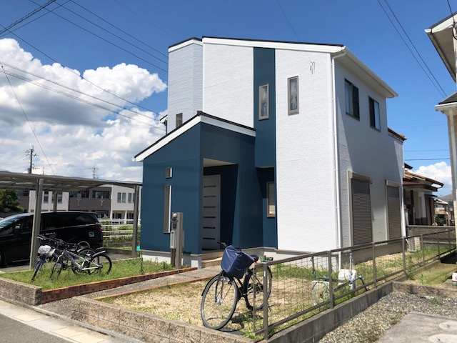 塗装工事を終えたお住まいのご紹介！！