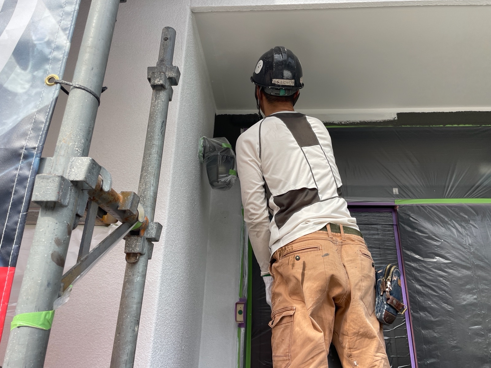 【工事8日目】北九州市小倉北区竪林：H様　外壁塗装・屋根塗装及びその他塗装工事
