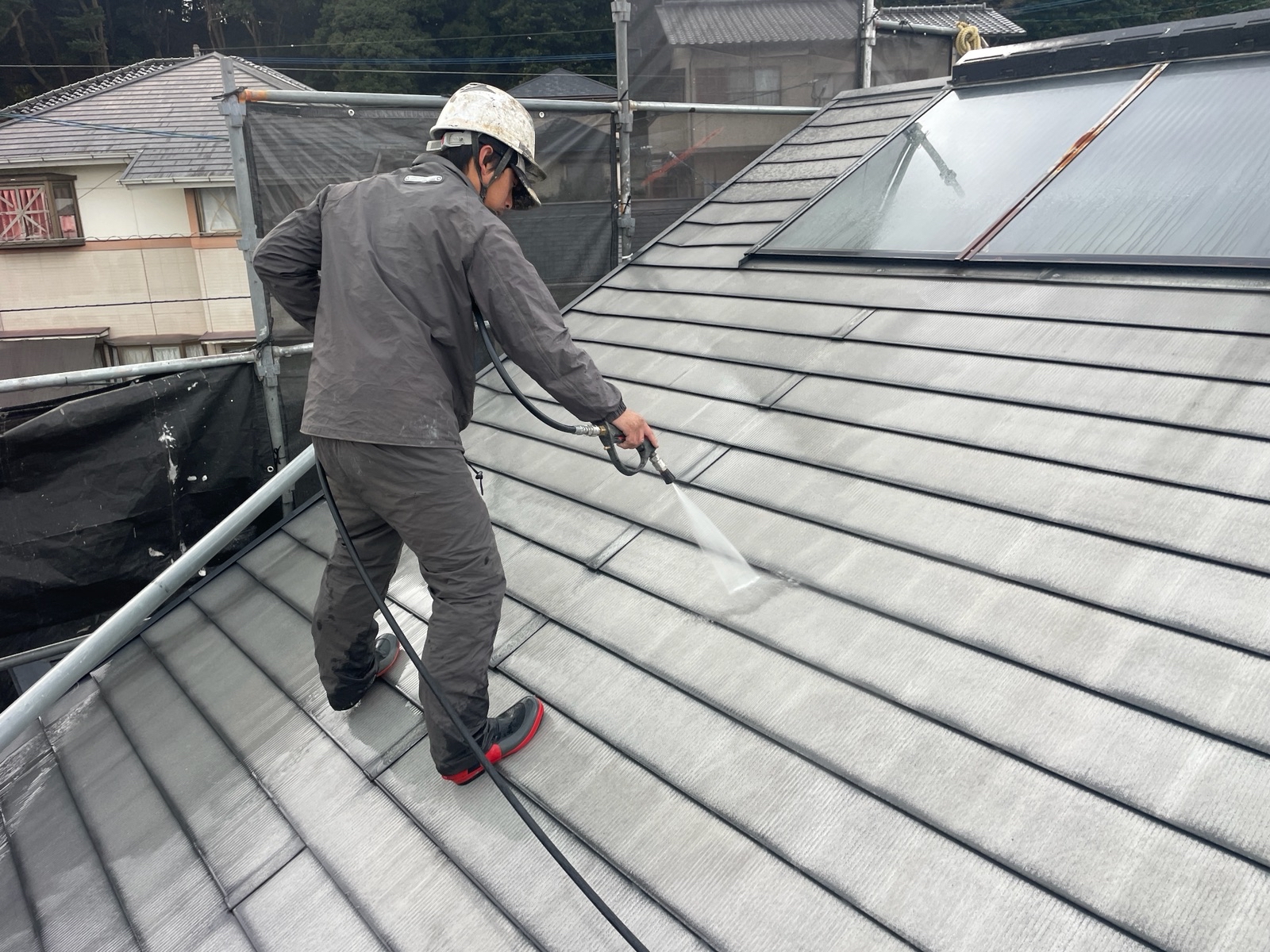 【工事2日目】北九州市小倉南区：匿名希望様　外壁塗装・屋根塗装　及び　その他塗装工事