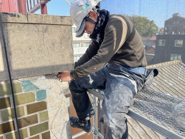 【工事4日目】八幡西区八千代：法人様　屋上塗装・外壁塗装及びその他塗装工事