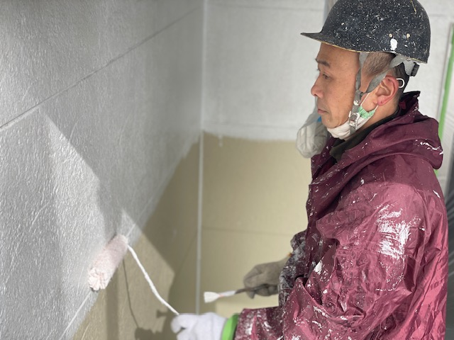 2/27(土)北九州市、行橋市にて屋根、外壁塗装及び店舗塗装工事をさせて頂いてます！