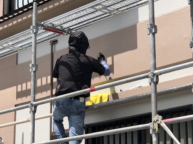 6/30(火)北九州市小倉北区京町にて屋上防水・外壁塗装工事をさせて頂いてます！