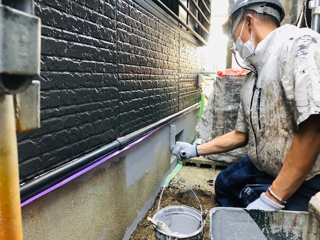 10月18日(月)北九州市小倉南区中曽根での屋根塗装・外壁塗装・付帯塗装工事をさせて頂いてます！(8日目)