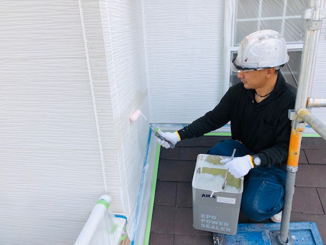11月5日(木)北九州市小倉南区沼新町での屋根塗装・外壁塗装・付帯塗装工事させていただいております！(4日目)