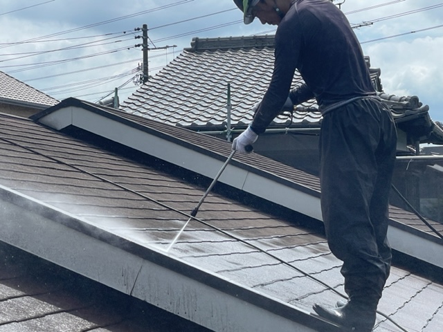 【工事2日目】北九州市小倉北区　屋根・外壁塗装工事