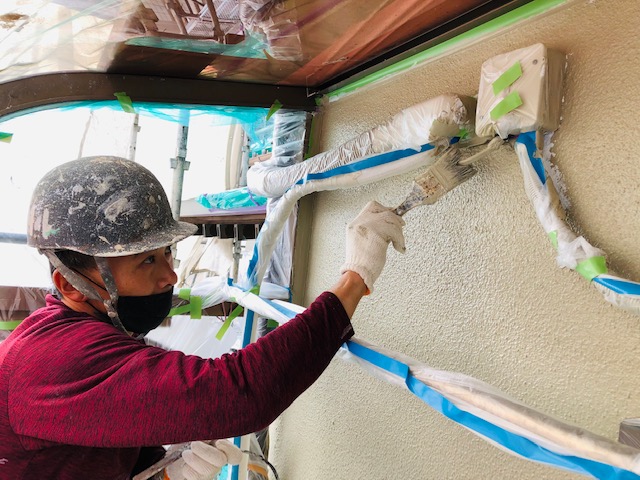 【工事】12月13日(月)京都郡苅田町葛川にて外壁塗装・リフォーム工事をさせて頂いております。(8日目)