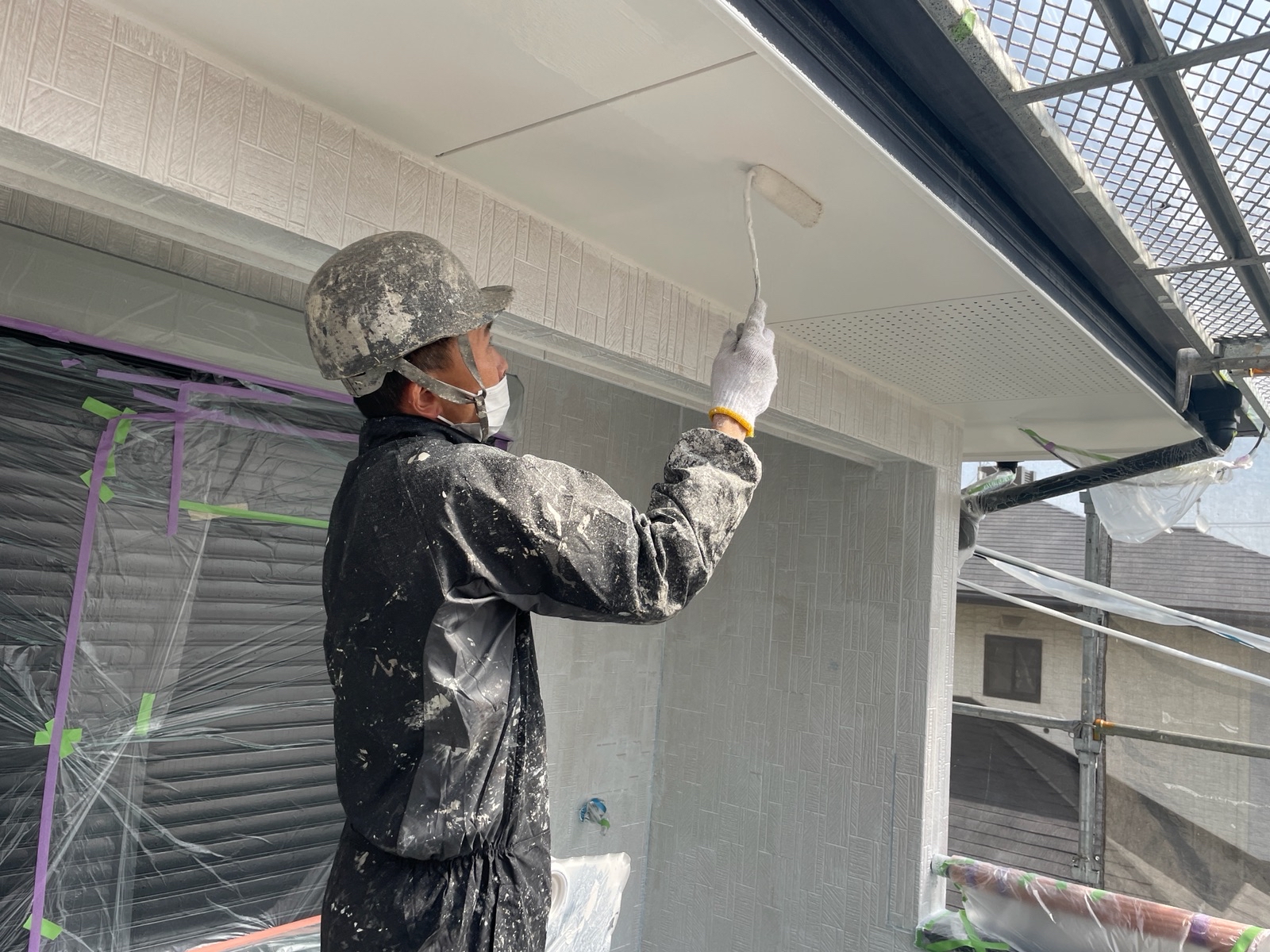 【工事】3月21日(月)京都郡苅田町にて屋根塗装・外壁塗装工事をさせて頂いております！（7日目）